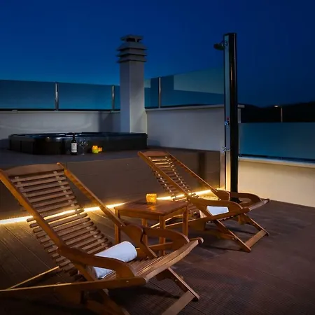 Luxury Wisdom Near Split, Private Pool *