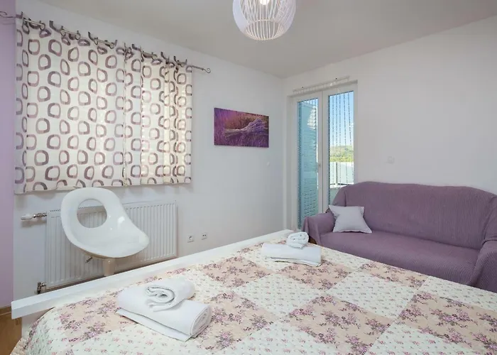 Luxury Wisdom Near Split, Private Pool Vila Dugopolje