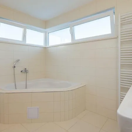 Luxury Wisdom Near Split, Private Pool Vila